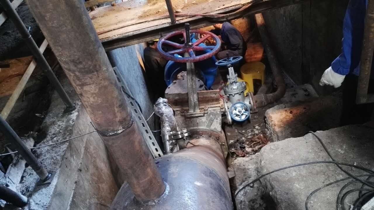 浆管及放锅泵的安装